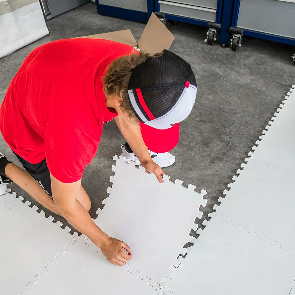 HOCKEYSHOT REVOLUTION SKATE-ABLE SYNTHETIC ICE TILES - 10 PACK - Image 3